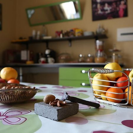Bed and Breakfast Le 3 B CTA Exterior foto