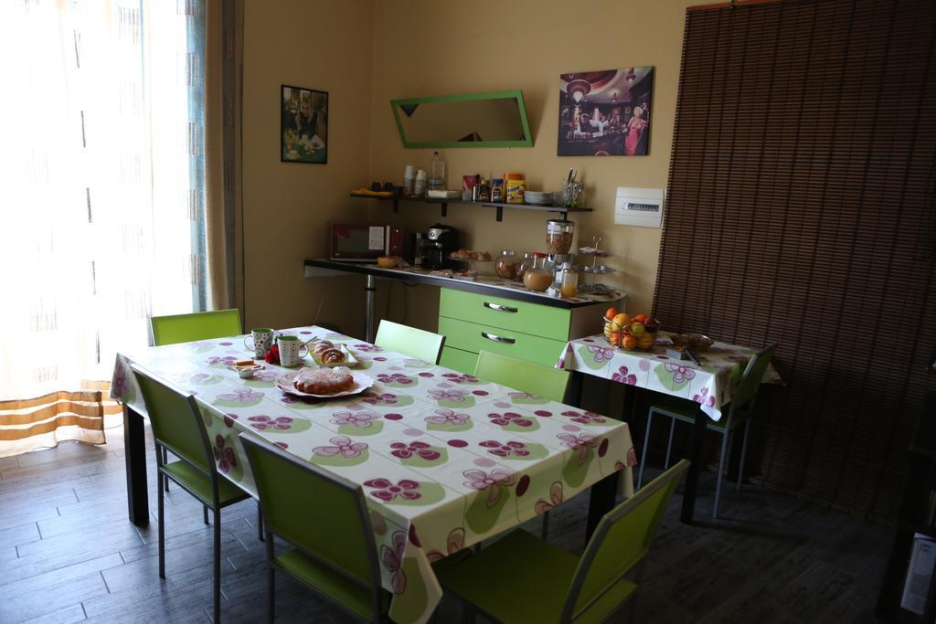 Bed and Breakfast Le 3 B CTA Exterior foto